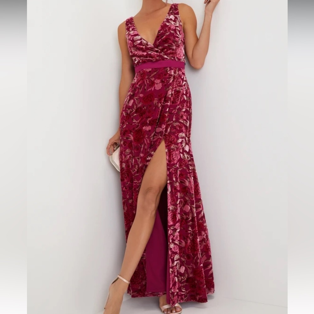 Lulu's Red Floral Maxi Dress
